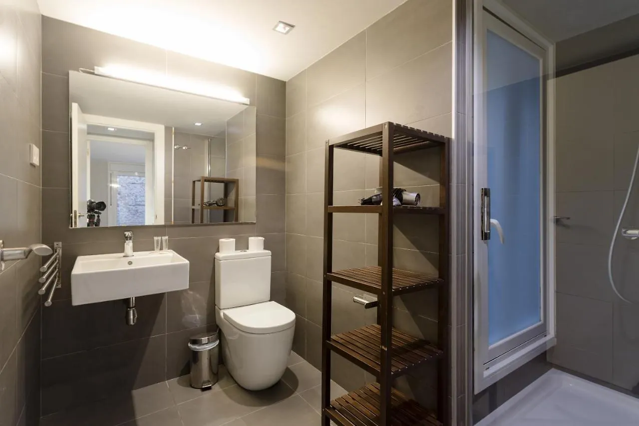 Bbarcelona Poblenou Beach Flats Apartment 0*, Barcelona
